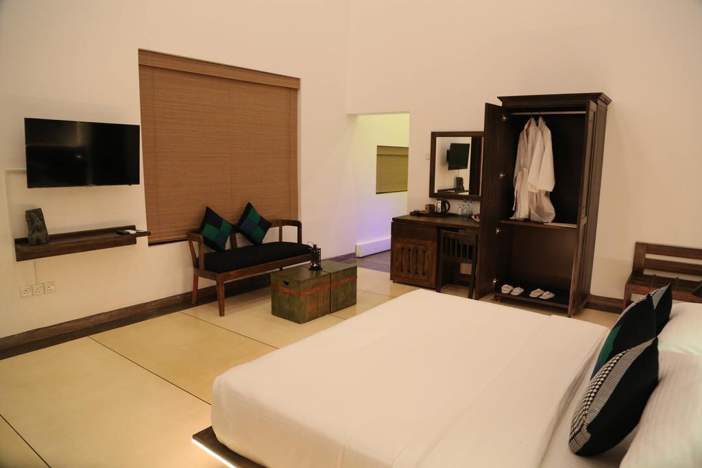 Tranquil Negombo Boutique Hotel ภายนอก รูปภาพ