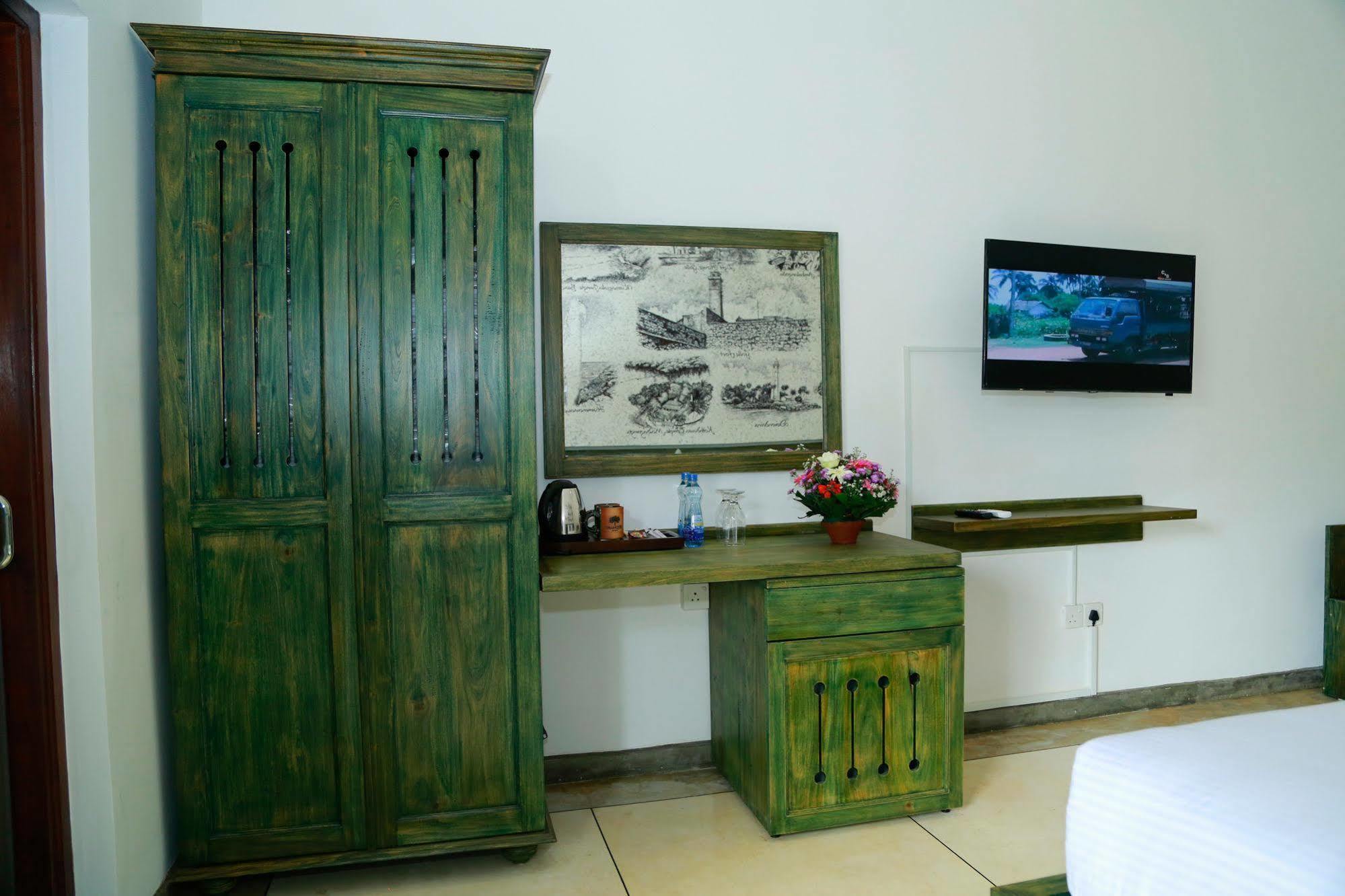 Tranquil Negombo Boutique Hotel ภายนอก รูปภาพ