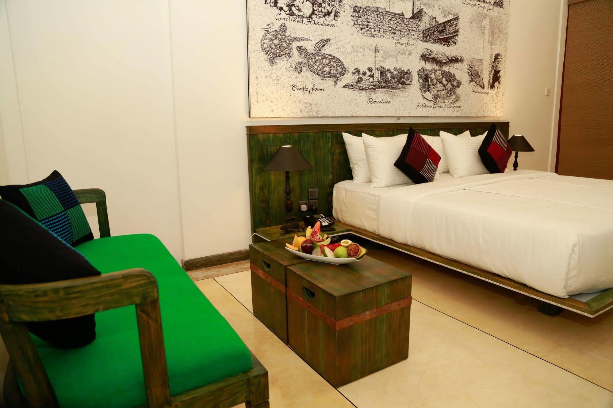 Tranquil Negombo Boutique Hotel ภายนอก รูปภาพ